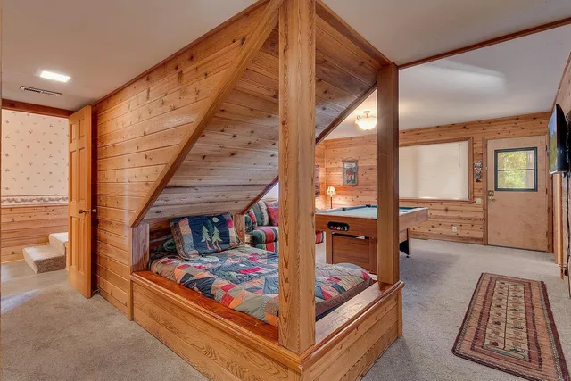 $390,000 | 1090 Canterbury Drive, Kings Beach, CA 96143