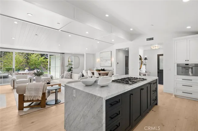$3,495,000 | 3143 Bonn Drive, Laguna Beach, CA 92651