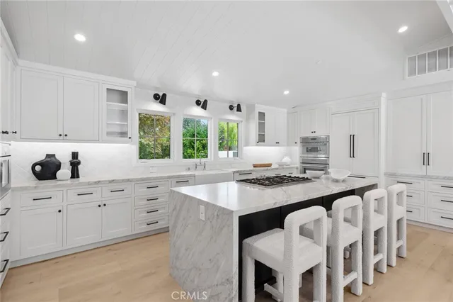 $3,495,000 | 3143 Bonn Drive, Laguna Beach, CA 92651