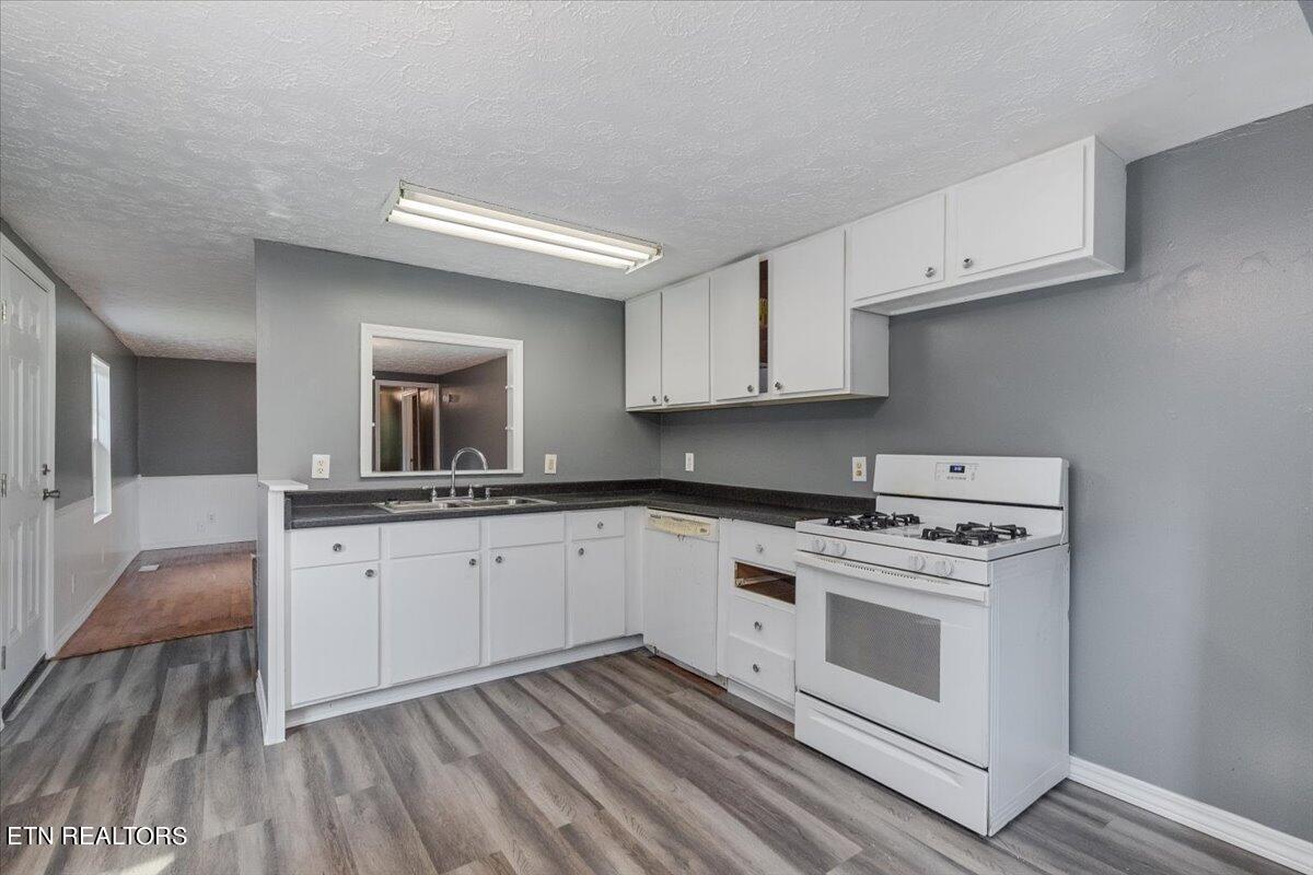 211 Clear Branch Road Rocky Top, TN 37769 - Photo 11 of 35 kitchen