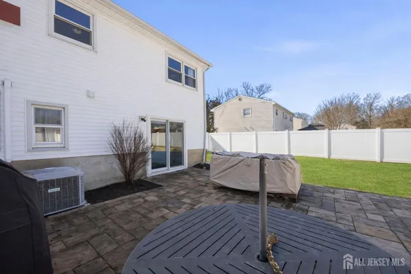 $624,999 | 1427 Seminole Road, North Brunswick, NJ 08902