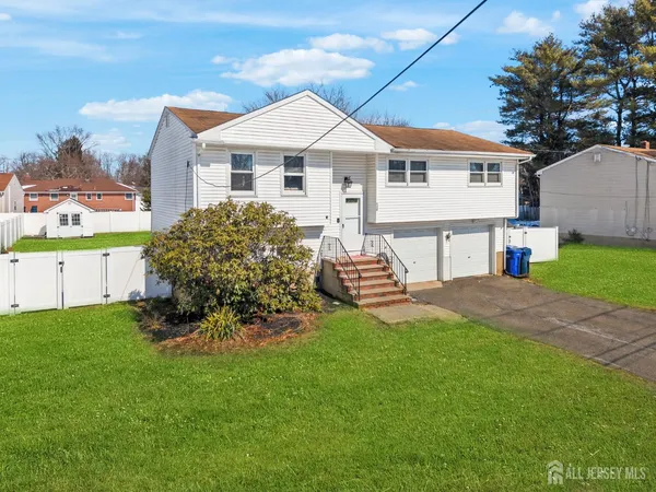 $624,999 | 1427 Seminole Road, North Brunswick, NJ 08902
