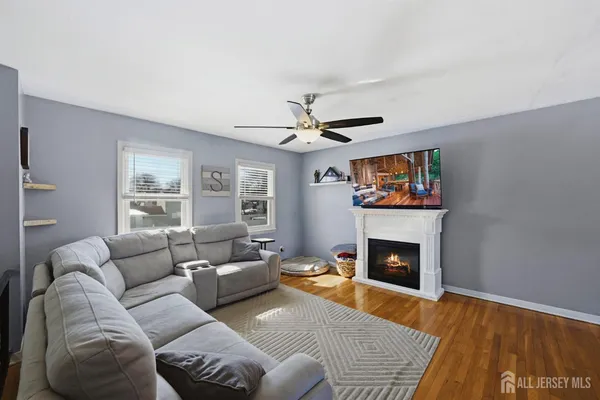 $624,999 | 1427 Seminole Road, North Brunswick, NJ 08902