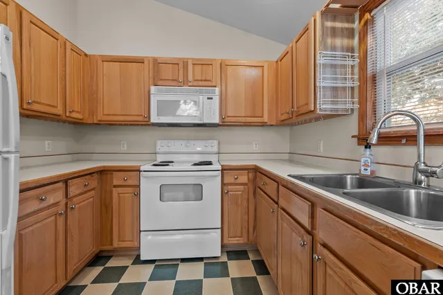 $525,000 | 432 West Sothel Street, Kill Devil Hills, NC 27948