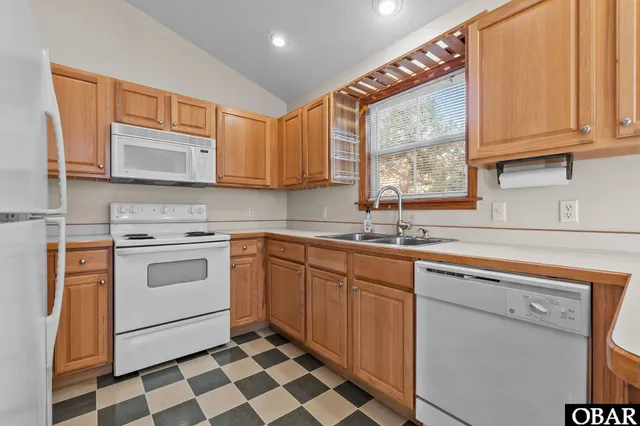 $525,000 | 432 West Sothel Street, Kill Devil Hills, NC 27948