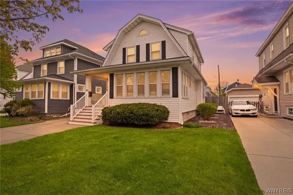 $269,900 | 186 Knowlton Avenue, Tonawanda, NY 14217