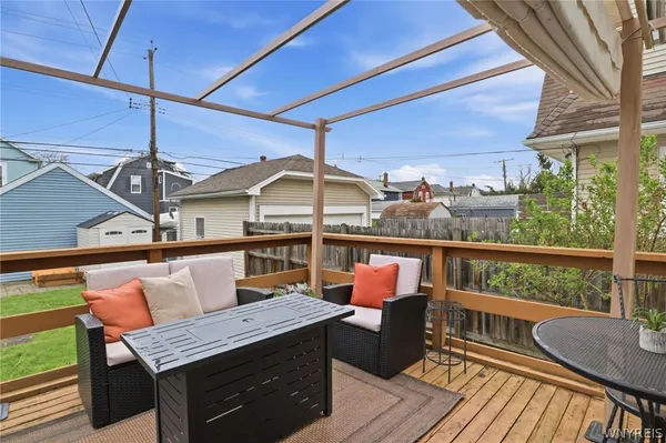 $269,900 | 186 Knowlton Avenue, Tonawanda, NY 14217