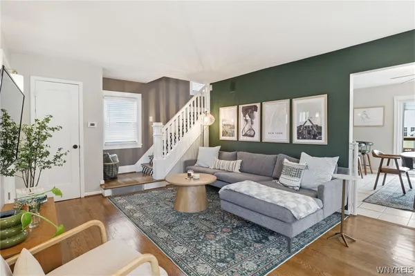 $269,900 | 186 Knowlton Avenue, Tonawanda, NY 14217