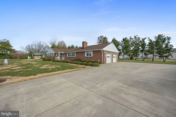 $399,900 | 74 Ponderosa Drive, Magnolia, DE 19962