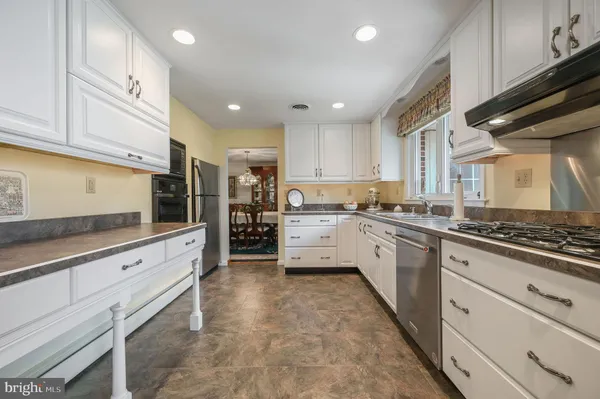 $399,900 | 74 Ponderosa Drive, Magnolia, DE 19962