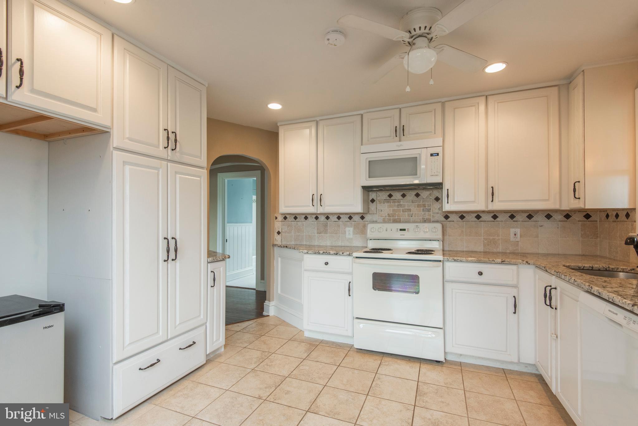 1834 North Pleasantview Road Pottstown, PA 19464 - Photo 12 of 46 Gallery Image 12