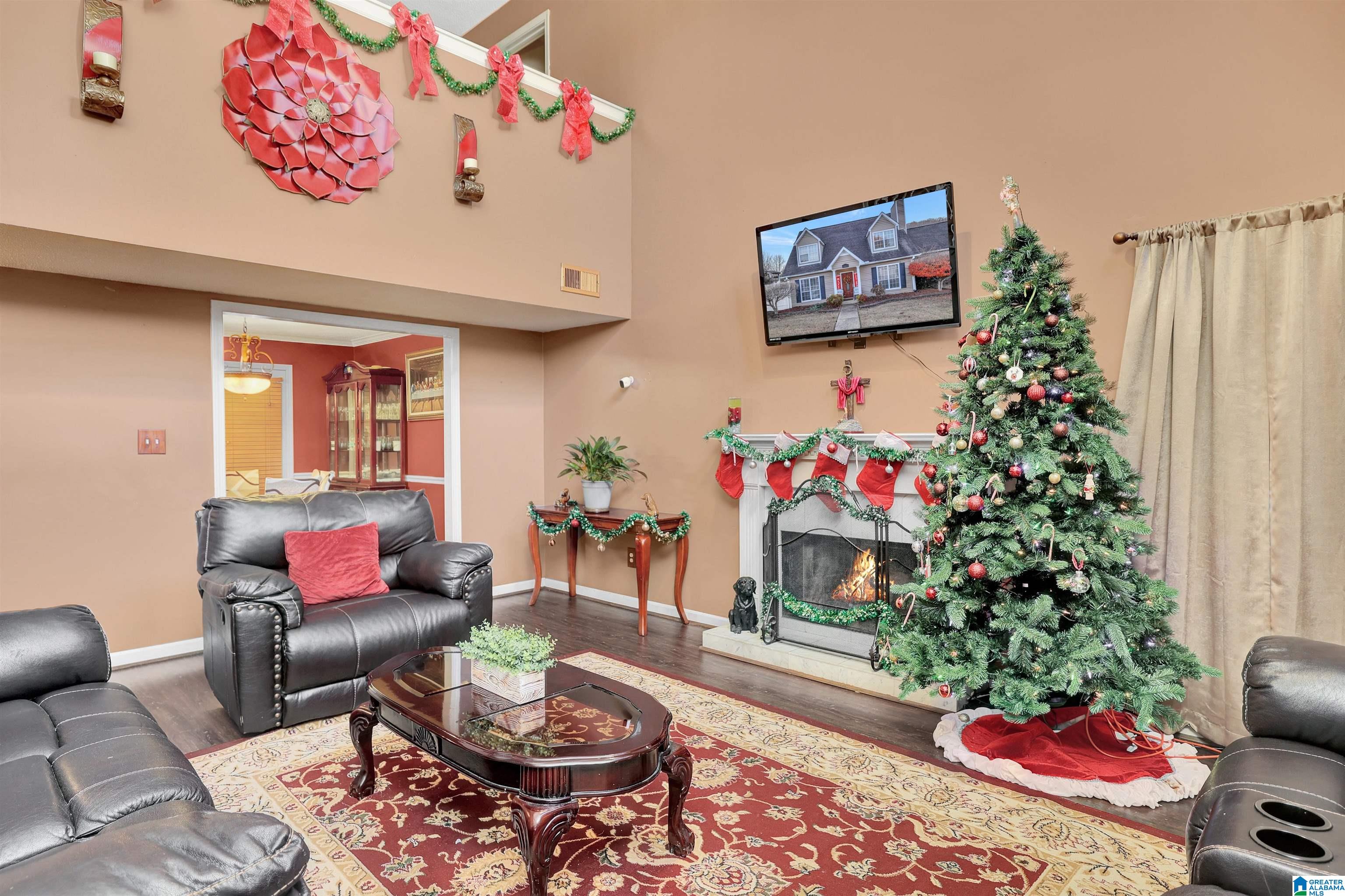 101 Juniper Circle Pelham, AL 35124 - Photo 4 of 34