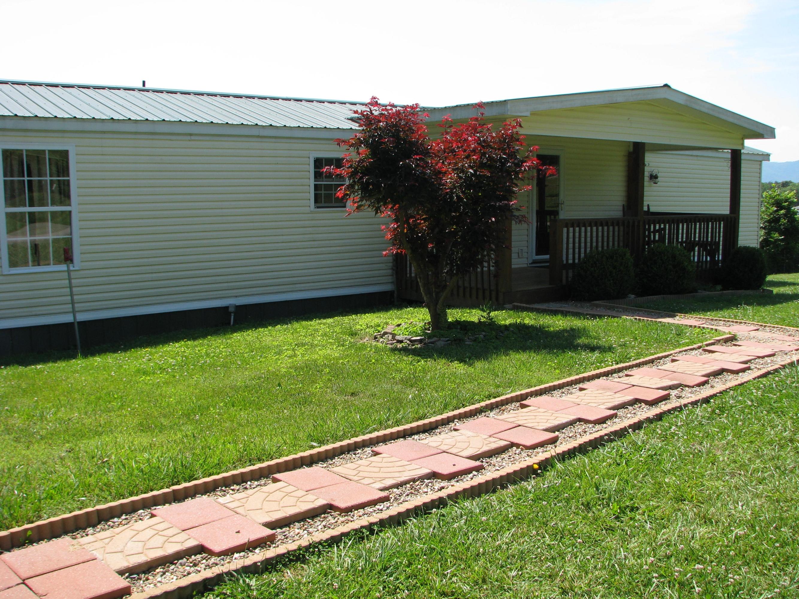 262 Keeble Road Maryville, TN 37804 - Photo 2 of 28 IMG_8783