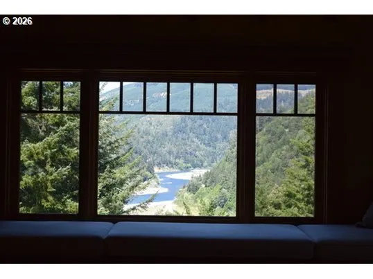 a view of sky from window