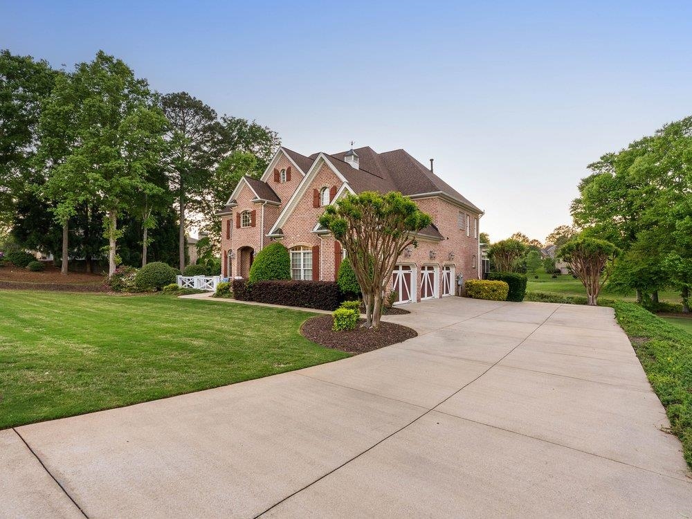 394 Crepe Myrtle Drive Greer, SC 29651 - Photo 5 of 50