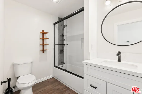$4,400 | 6531 Arlington Avenue, Los Angeles, CA 90043