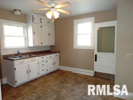 6911 134th Avenue West Taylor Ridge, IL 61284 - Photo 4 of 22 Gallery Image 4