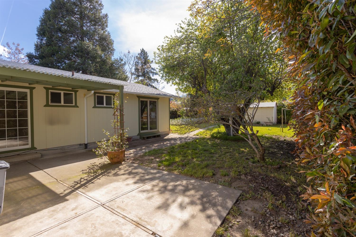 406 Wagner Creek Road Talent, OR 97540 - Photo 4 of 25 Additional Photo