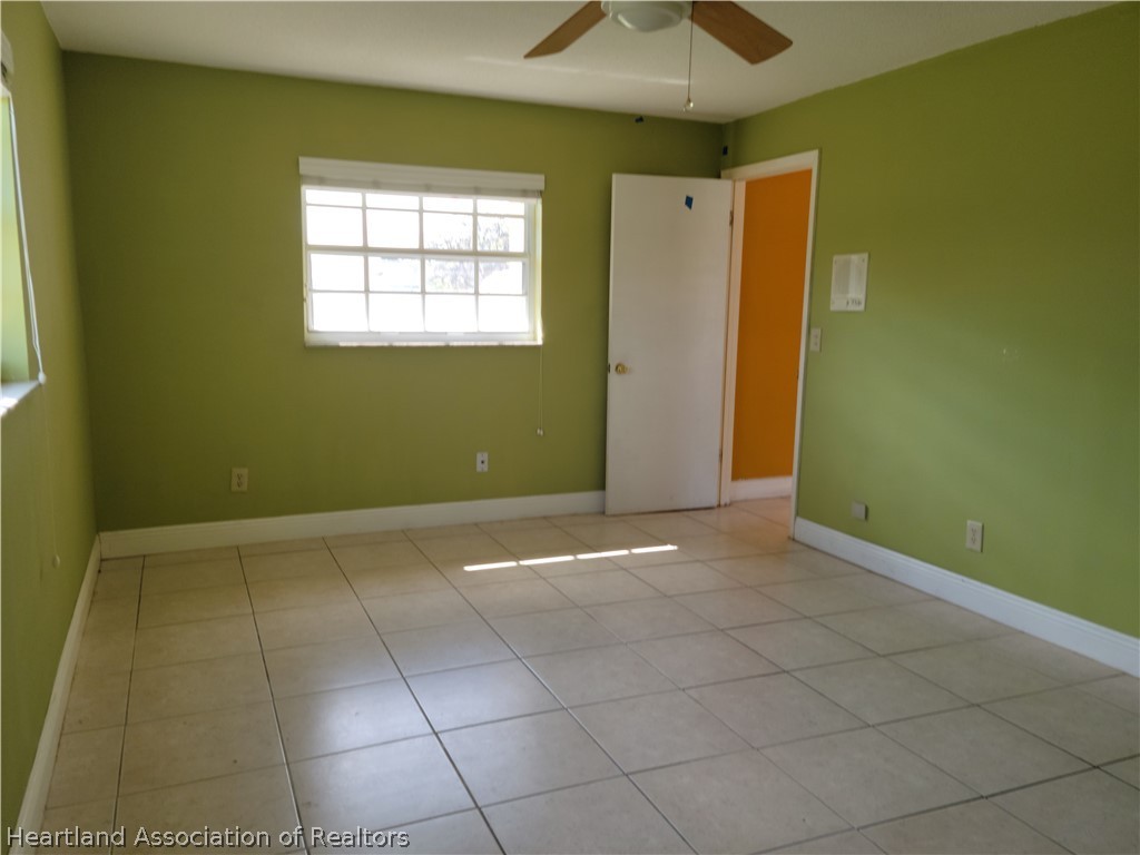 433 Spring Boulevard Sebring, FL 33876 - Photo 9 of 12 Gallery Image 9