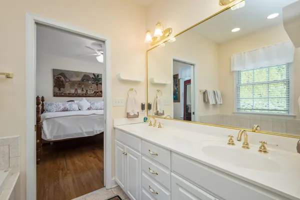 $440,000 | 35 Buckingham Common, Waynesboro, VA 22980