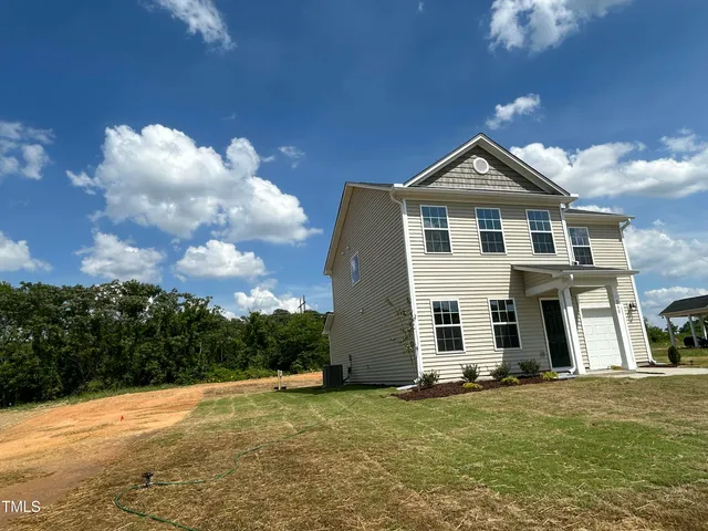 $2,295 | 260 Johnson Rdg Way, Unit 1, Four Oaks, NC 27524