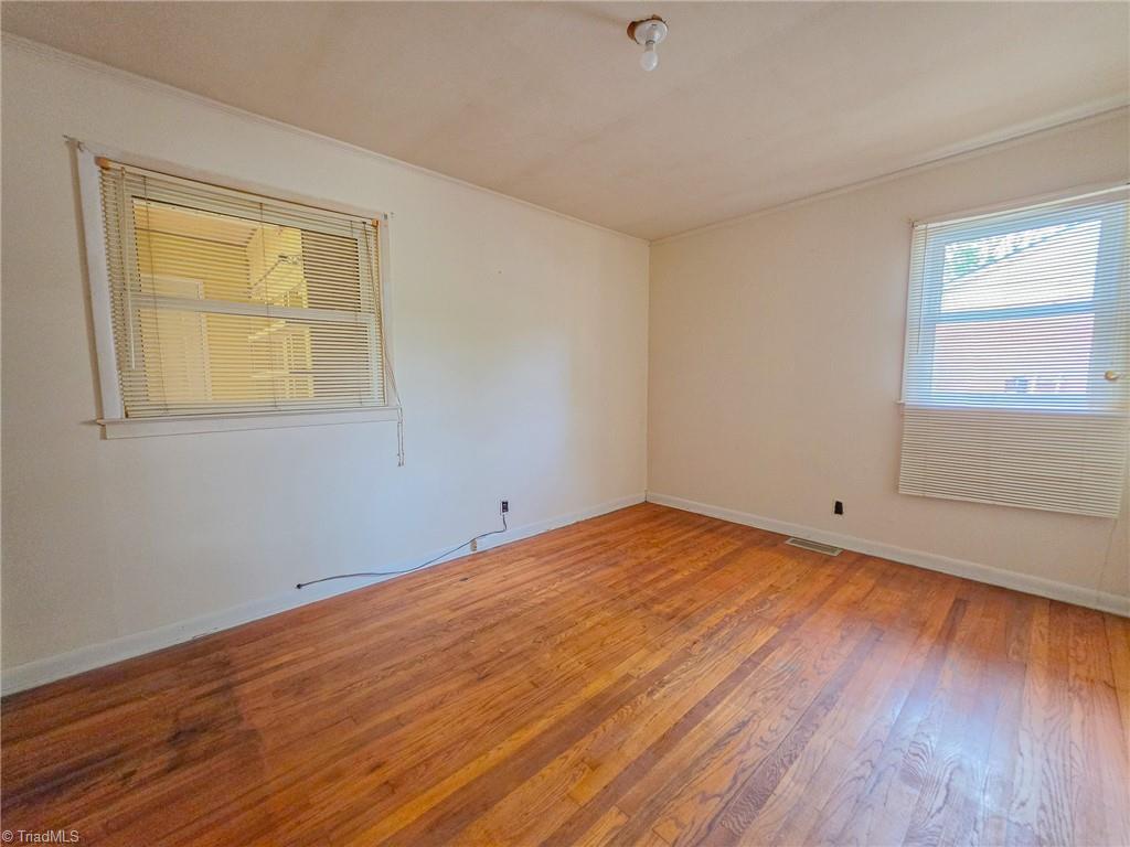 1104 Wise Avenue High Point, NC 27260 - Photo 7 of 20