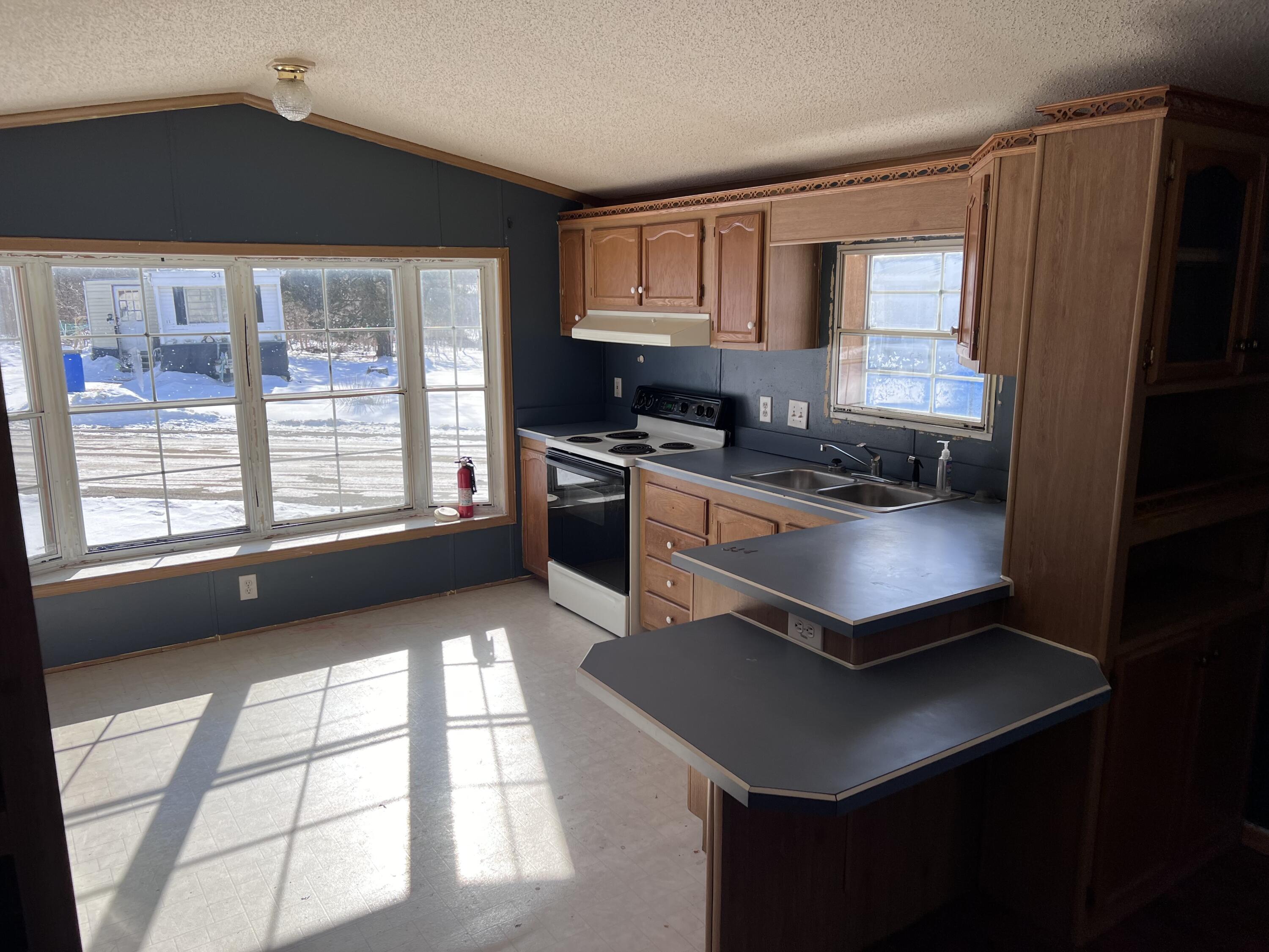 10 Christopher Road Dexter, ME 04930 - Photo 7 of 18 kitchen