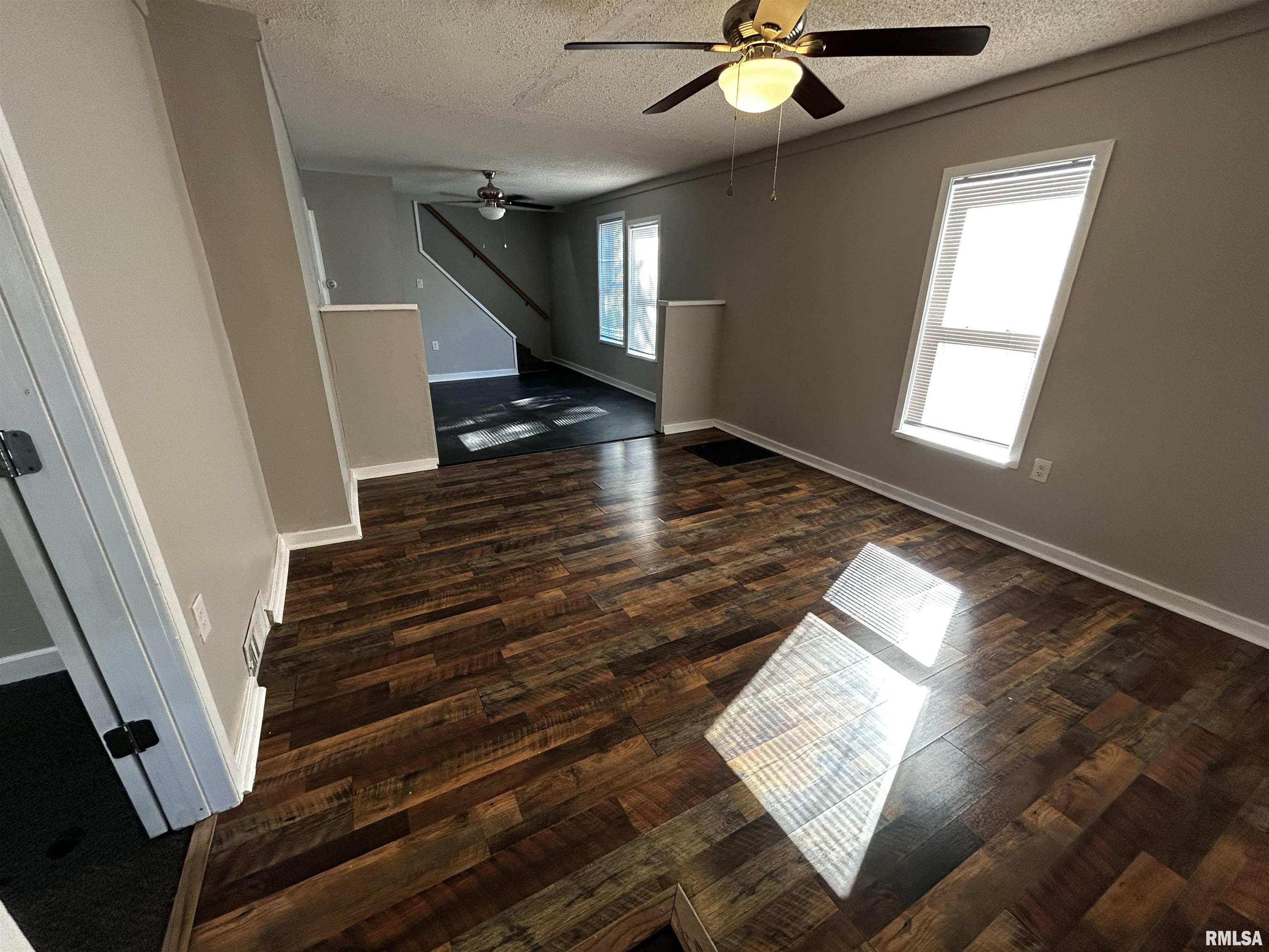 1822 North Sheridan Road Peoria, IL 61604 - Photo 6 of 16