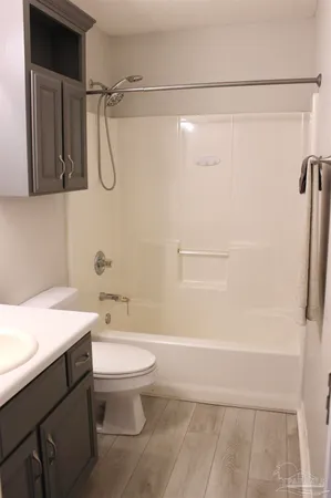 $290,000 | 5129 Goshawk Drive, Milton, FL 32570