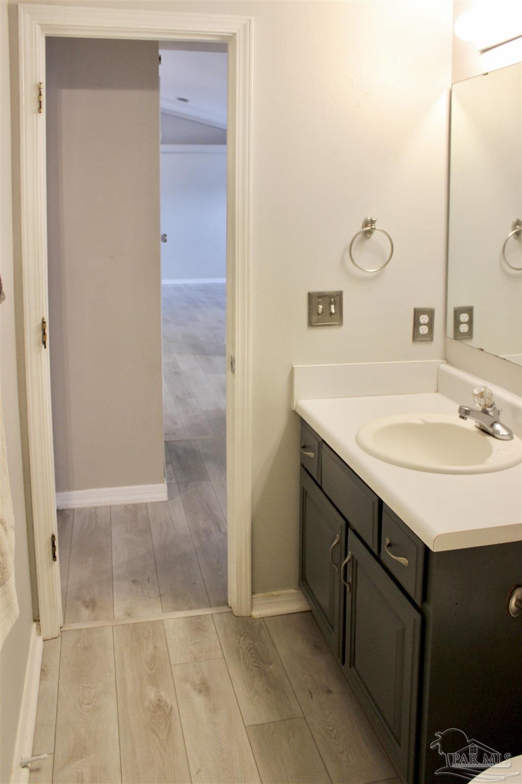 5129 Goshawk Drive Milton, FL 32570 - Photo 37 of 54