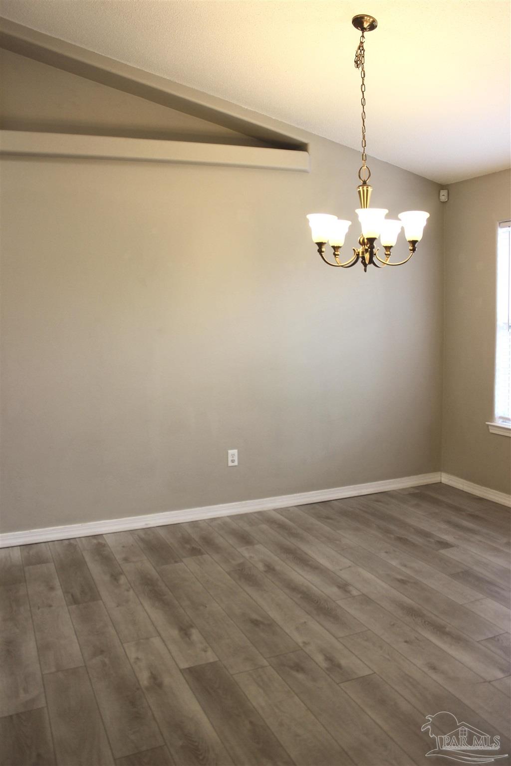 5129 Goshawk Drive Milton, FL 32570 - Photo 7 of 54