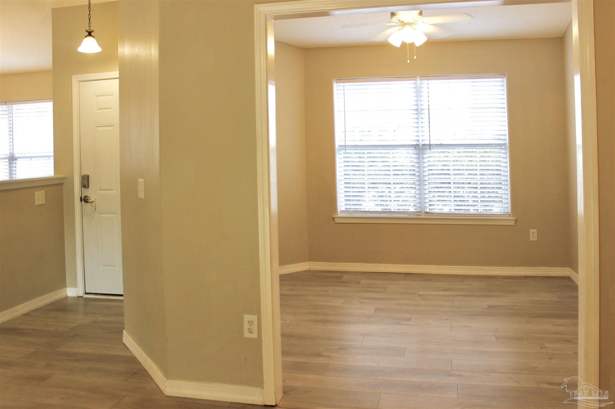 5129 Goshawk Drive Milton, FL 32570 - Photo 8 of 54