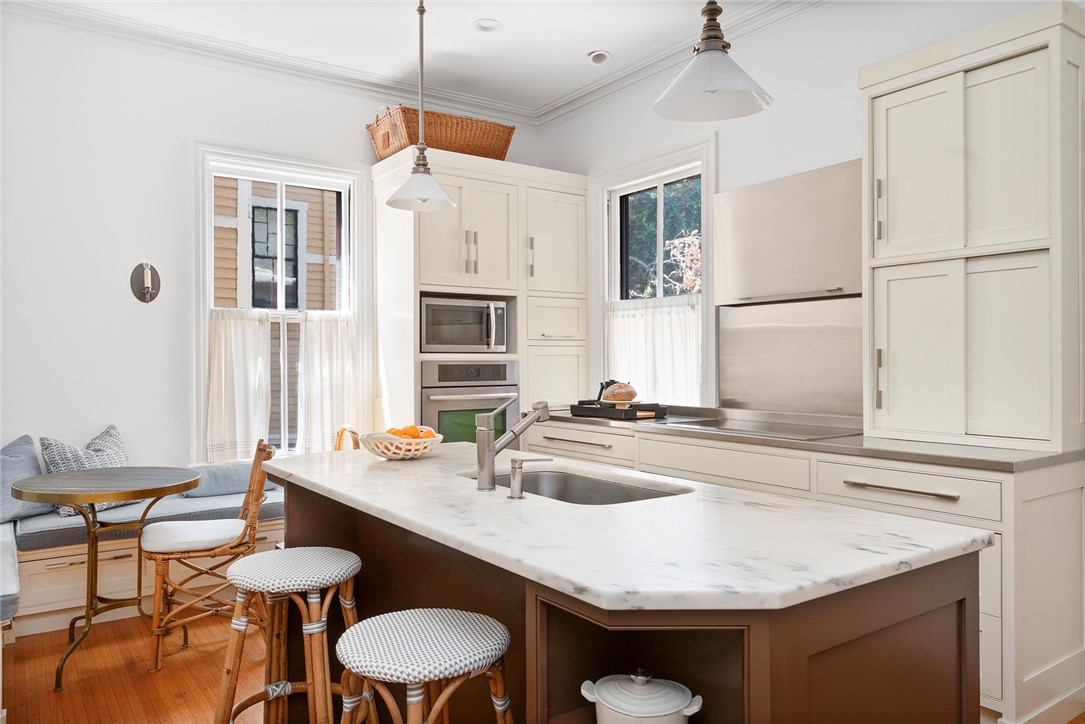 50 Barnes Street Providence, RI 02906 - Photo 18 of 40