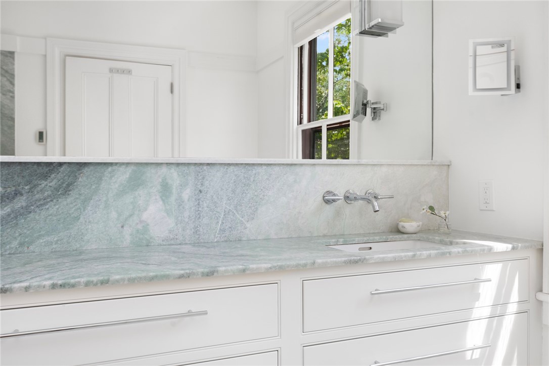 50 Barnes Street Providence, RI 02906 - Photo 31 of 40