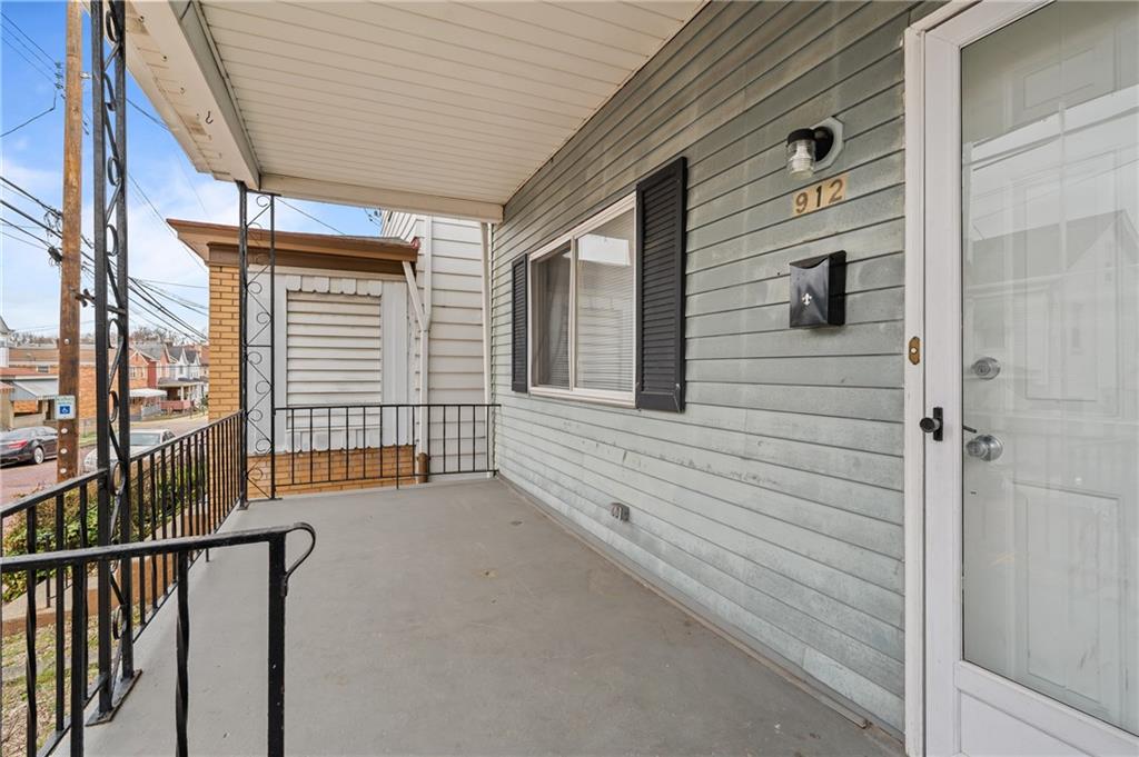 912 2nd Street McKees Rocks, PA 15136 - Photo 2 of 24