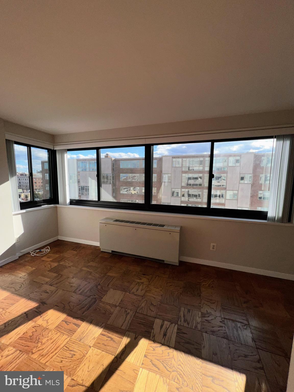 1601 18th Street Northwest, Unit 811 Washington, DC 20009 - Photo 1 of 14