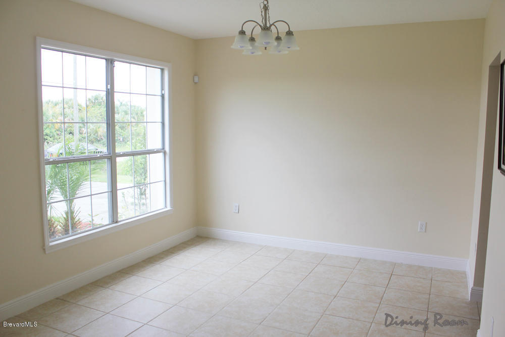 517 Lambright Street Southwest Palm Bay, FL 32908 - Photo 6 of 11 L-Dining