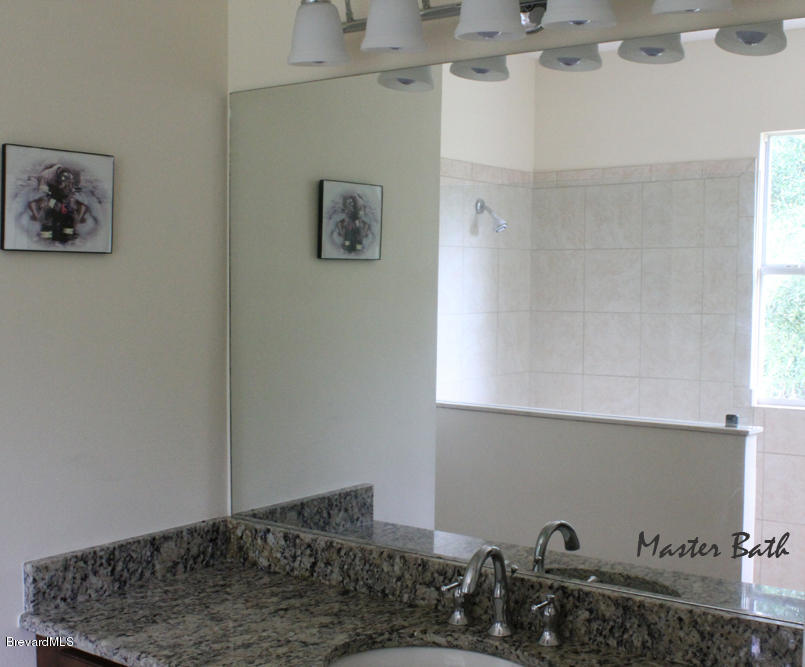 517 Lambright Street Southwest Palm Bay, FL 32908 - Photo 10 of 11 L-Master-Bath
