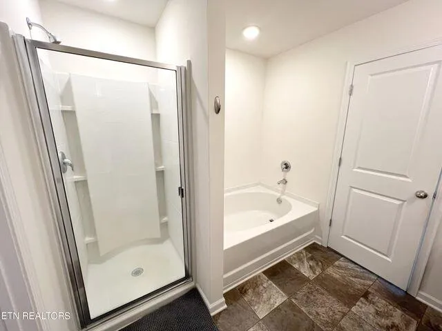 $375,000 | 303 Homestead Court, Kingston, TN 37763