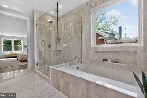 $2,395,000 | 4404 16th Street Northwest, Washington, DC 20011