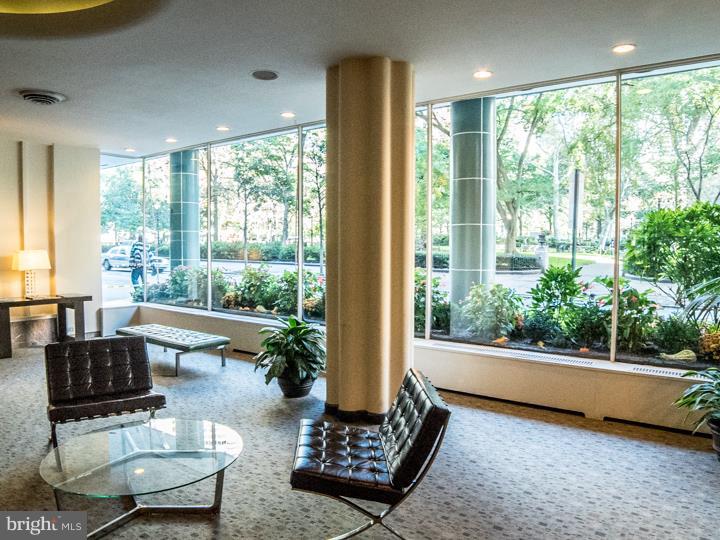 1806-18 Rittenhouse Square, Unit 2009 Philadelphia, PA 19103 - Photo 13 of 16 Lobby
