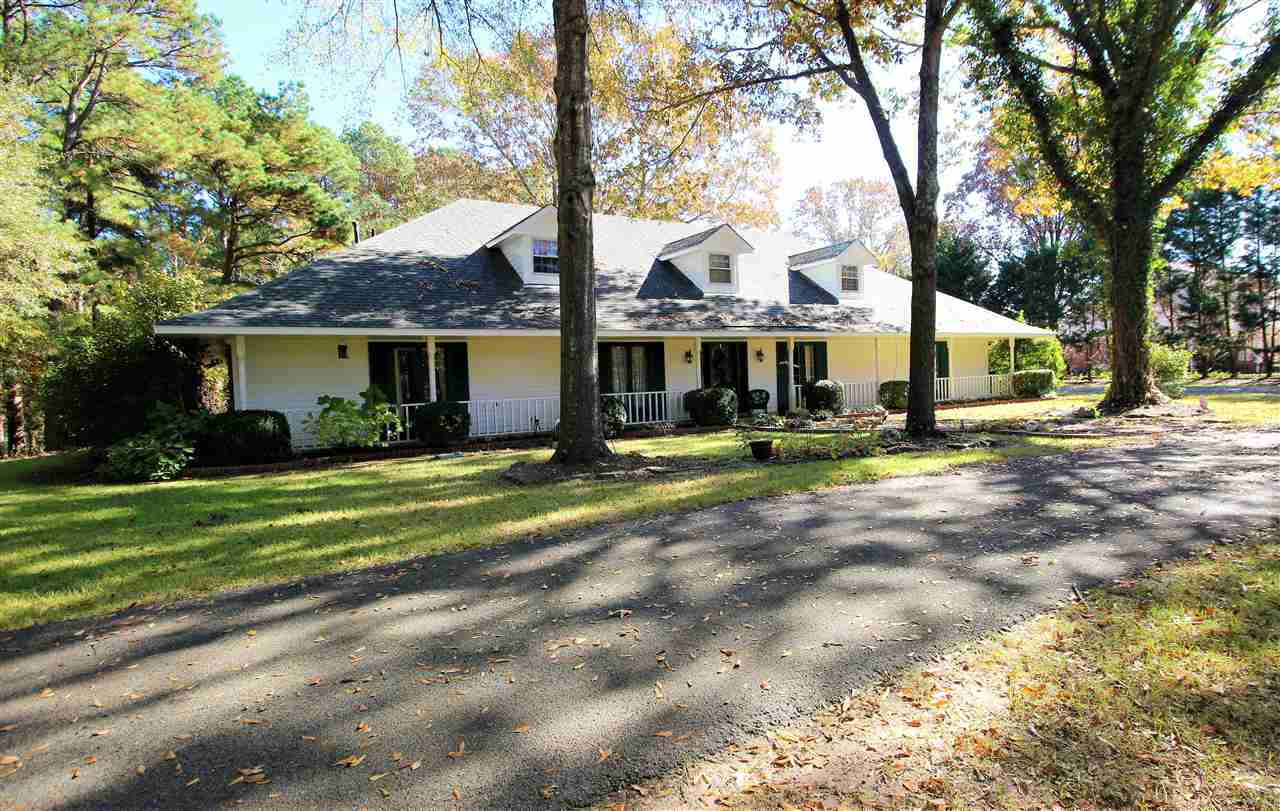 1074 Billy Bryant Road Collierville, TN 38017 - Photo 2 of 25 Gallery Image 2