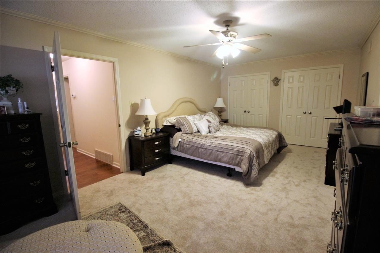 1074 Billy Bryant Road Collierville, TN 38017 - Photo 13 of 25 Gallery Image 13