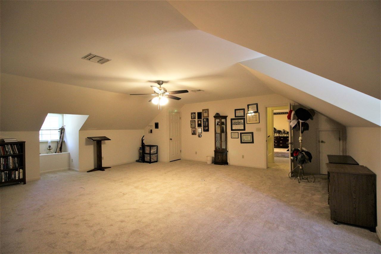 1074 Billy Bryant Road Collierville, TN 38017 - Photo 20 of 25 Gallery Image 20