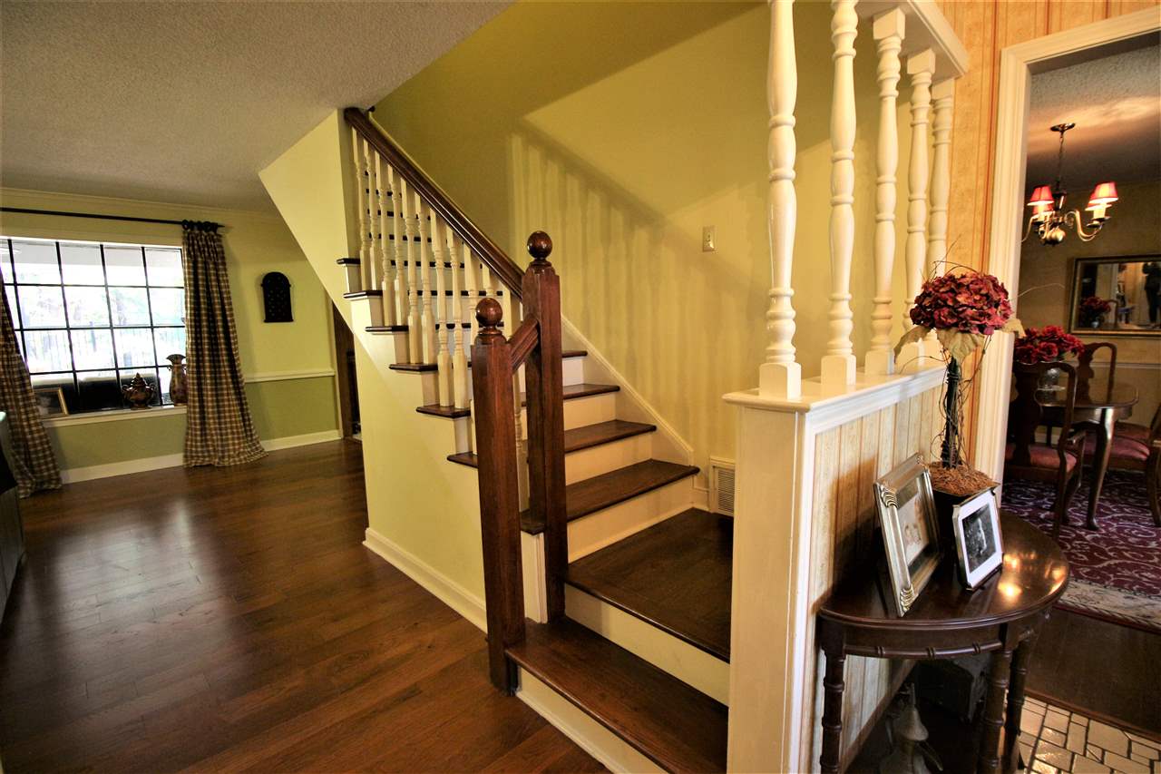 1074 Billy Bryant Road Collierville, TN 38017 - Photo 4 of 25 Gallery Image 4