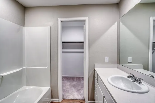 $1,790 | 9214 Burnet Flds Drive, Baytown, TX 77521