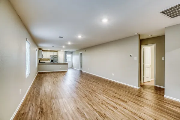$1,790 | 9214 Burnet Flds Drive, Baytown, TX 77521