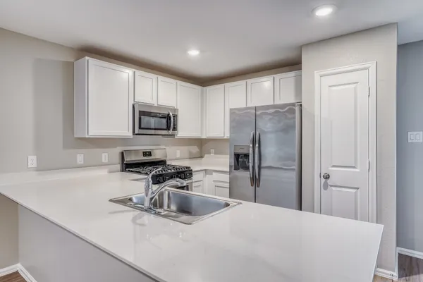 $1,790 | 9214 Burnet Flds Drive, Baytown, TX 77521