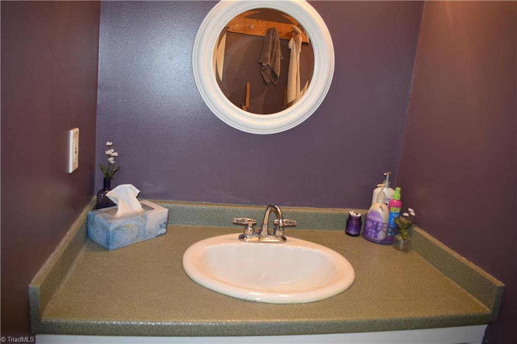 183 Becktown Road Mocksville, NC 27028 - Photo 13 of 27 Gallery Image 13