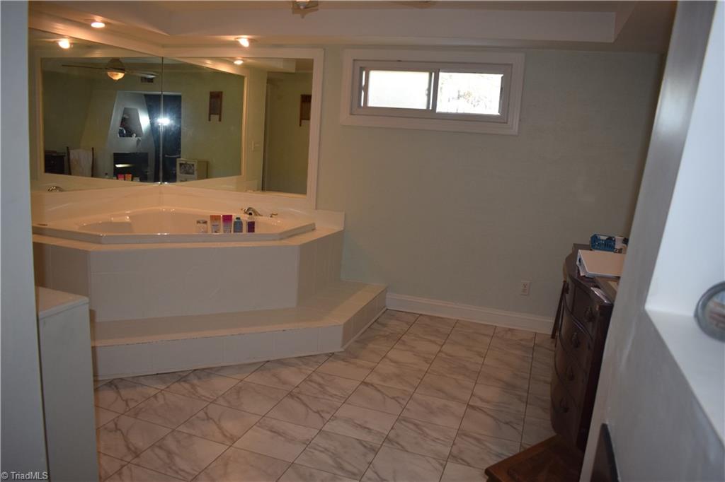 183 Becktown Road Mocksville, NC 27028 - Photo 22 of 27 Gallery Image 22